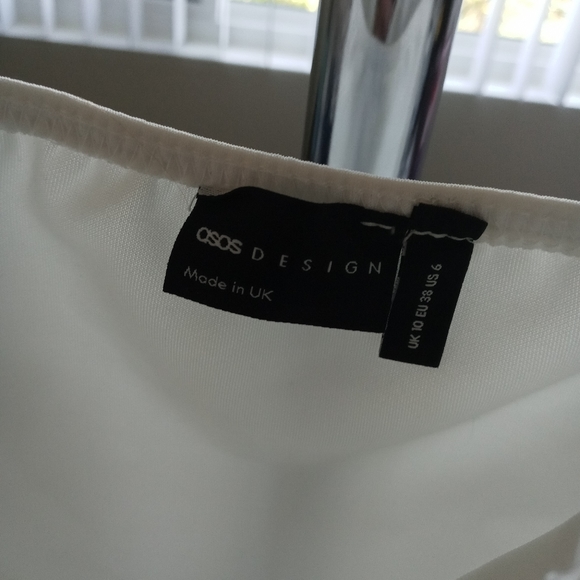 NWOT ASOS Design Polka Dot Organza puff sleeve crop top - Picture 3 of 5